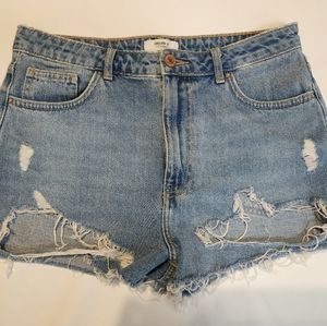 Forever 21 festival cutoff shorts